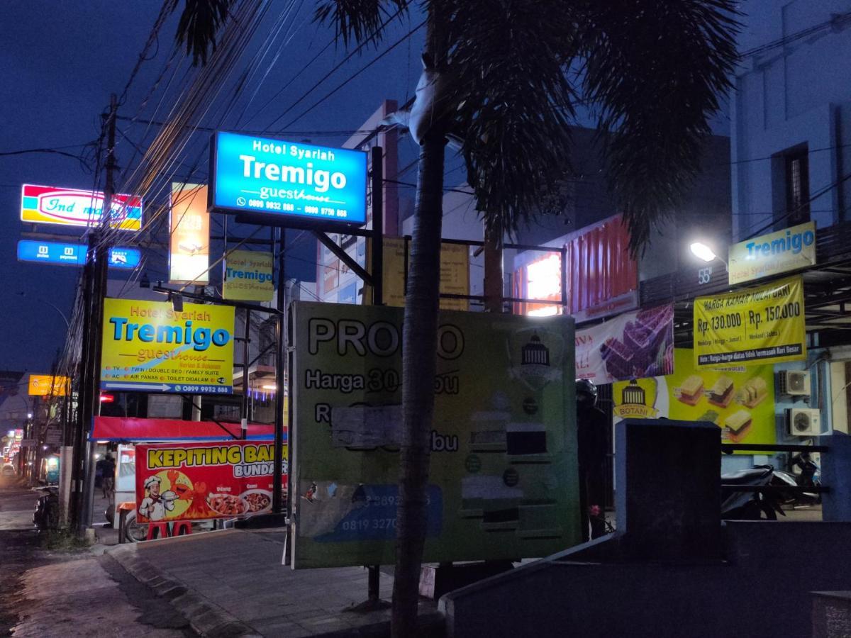 Hotel Syariah Tremigo Guesthouse Cirebon Dış mekan fotoğraf