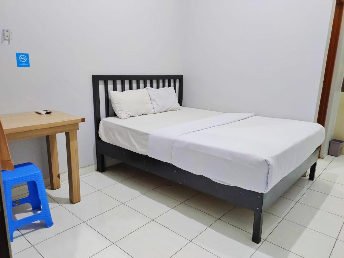 Hotel Syariah Tremigo Guesthouse Cirebon Dış mekan fotoğraf