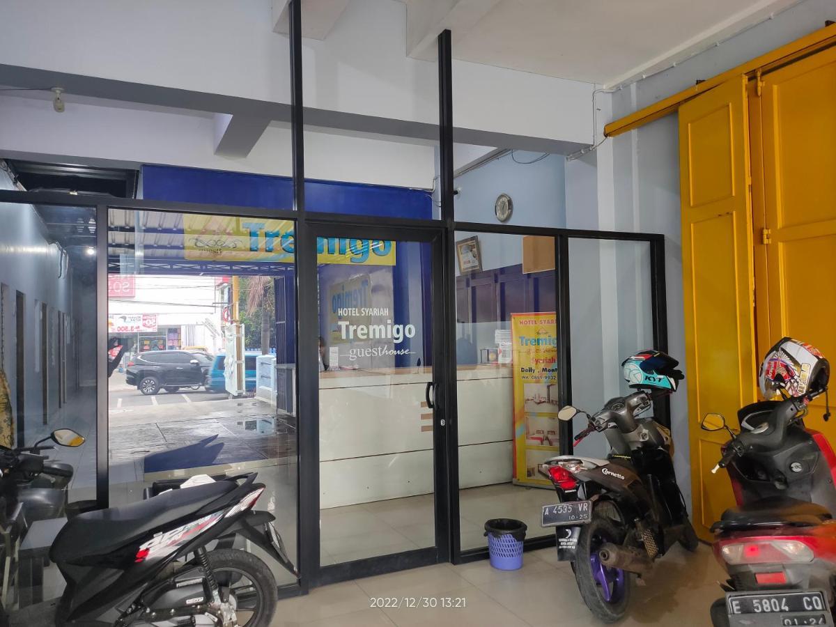 Hotel Syariah Tremigo Guesthouse Cirebon Dış mekan fotoğraf
