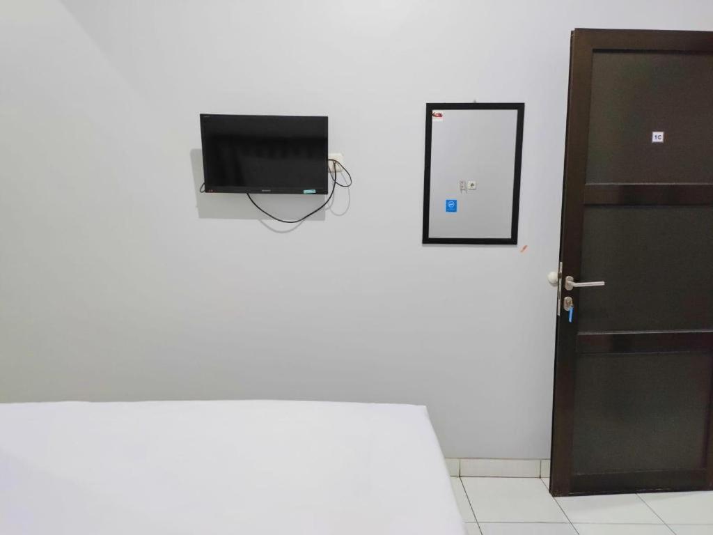 Hotel Syariah Tremigo Guesthouse Cirebon Dış mekan fotoğraf
