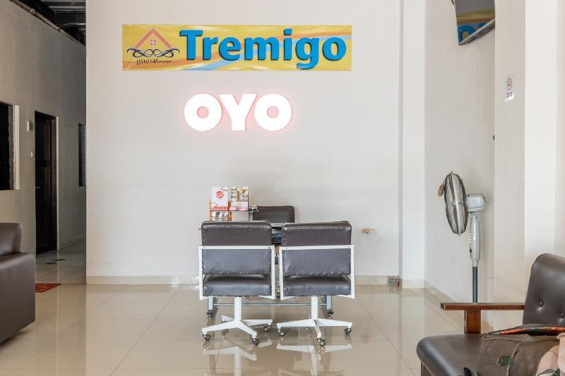 Hotel Syariah Tremigo Guesthouse Cirebon Dış mekan fotoğraf
