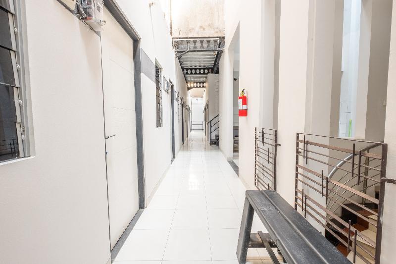 Hotel Syariah Tremigo Guesthouse Cirebon Dış mekan fotoğraf
